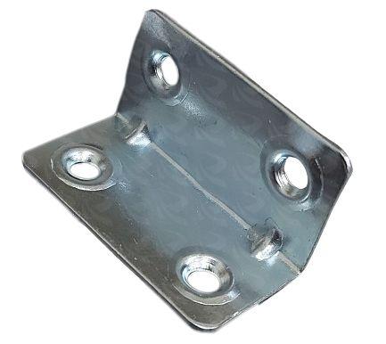 [001833] MDF CORNER BRACES  (20X20X38MM)