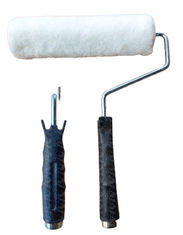 [002142] PAINT ROLLER HEAVY  (10" BLACK PLASTIC)